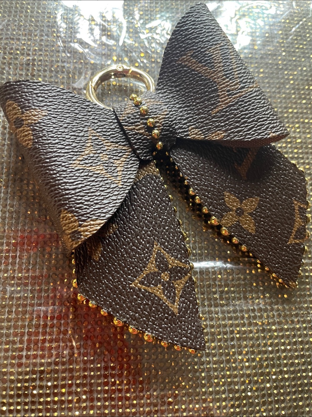Large studded keychain bow for purse handbags backpacks